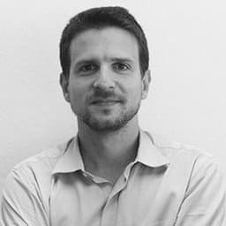 Headshot of Luis Grangeia